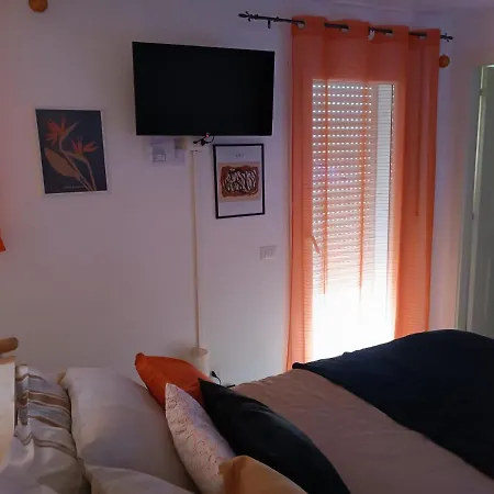 Apartamento Armareaoverseassuites Fiumicino