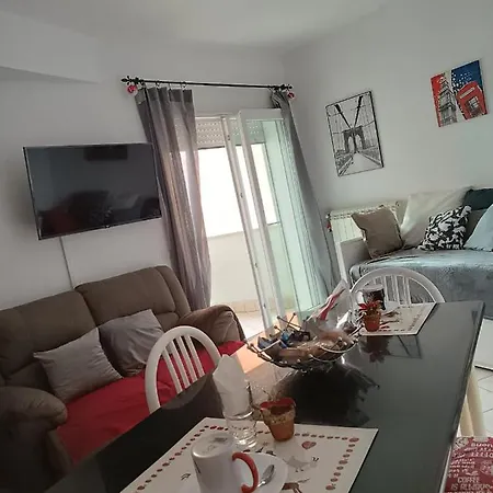 Apartamento Armareaoverseassuites