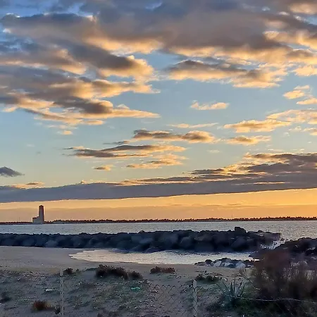 Apartamento Armareaoverseassuites