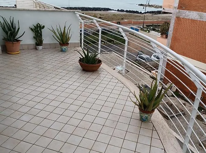 Armareaoverseassuites